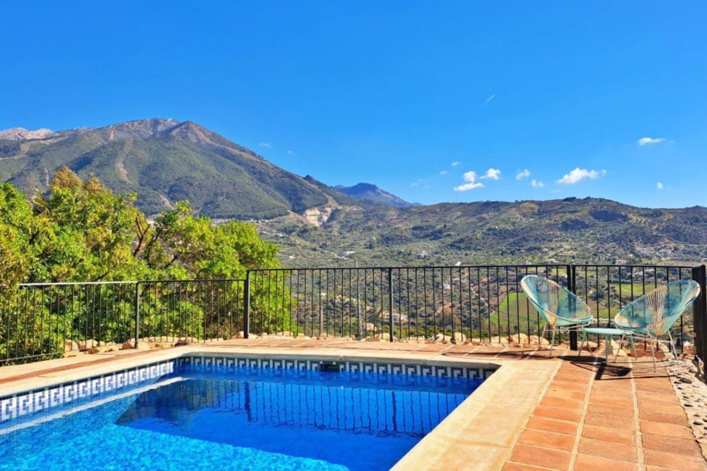 La Perla Andaluza Villa Alcaucín Dış mekan fotoğraf